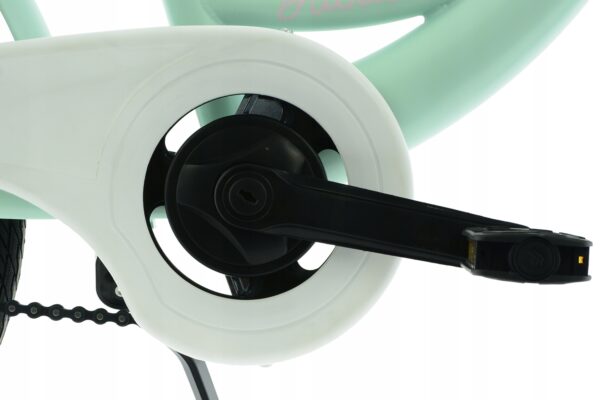 Zbliżenie na mechanizm pedałów roweru