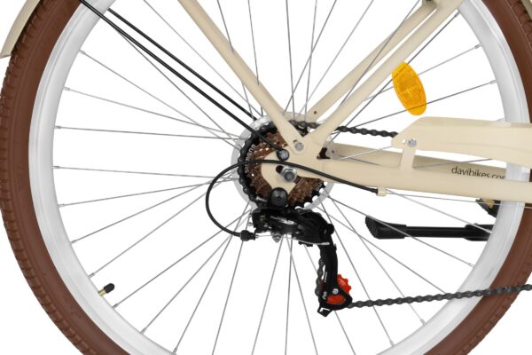 Mechanizm napędowy roweru z brązowym kołem