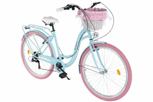 Blå cykel med korg och rosa detaljer