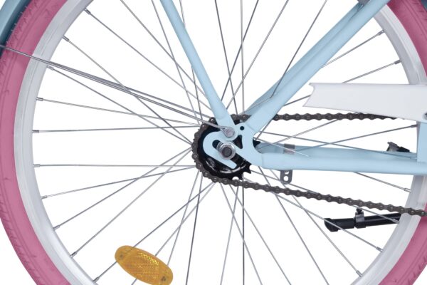 Tylny mechanizm roweru z różowym kołem